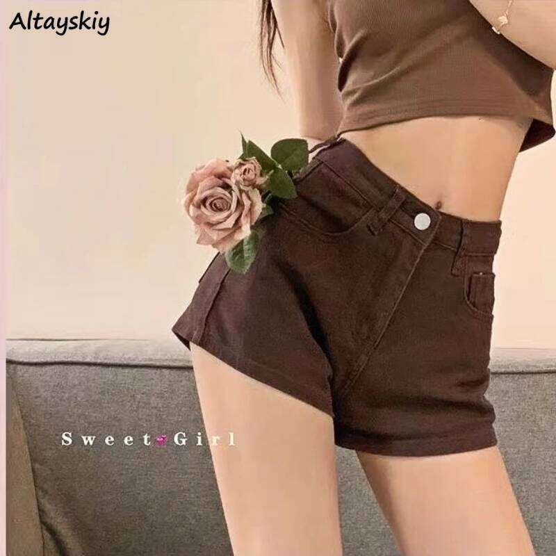 Brown Shorts Women Summer Y2k Chic High Waisted Trouser All-match Thin Simple Basic Straight Denim Vintage Preppy Ladies Clohes XJ260206