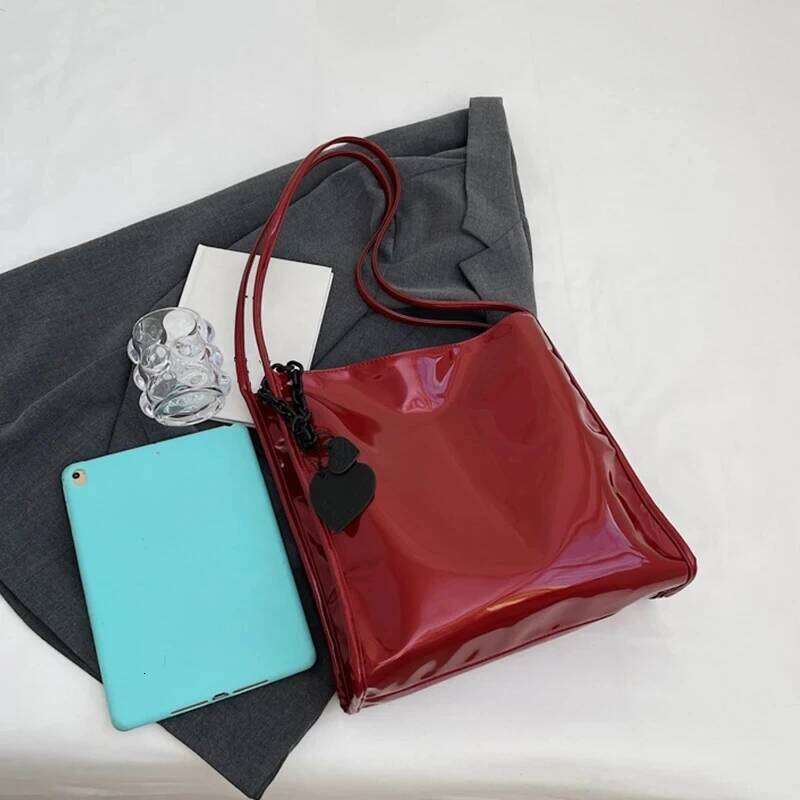 Purse Casual Travel Shopping Totes Solid Color Patent Leather Women Fashion Shoulder Bag Ladies Simple Luxury Handbag Y260204
