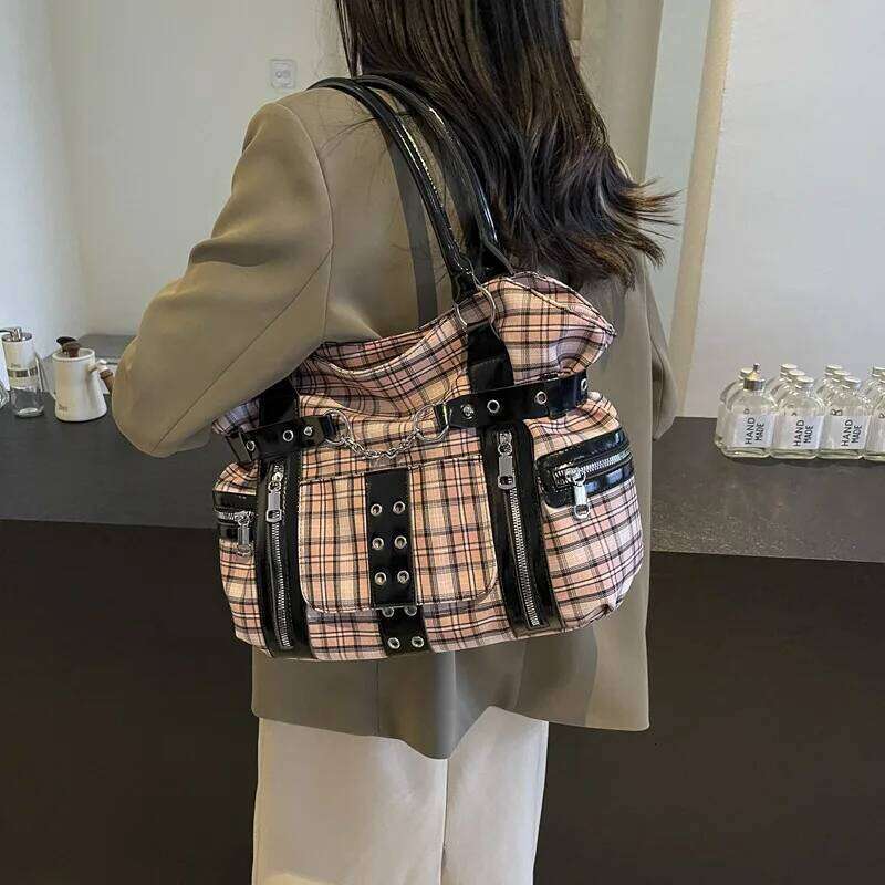 Dark heavy rivet Tote niche design large capacity plaid single shoulder crossbody trend motorcycle bag Z260207 - view 6