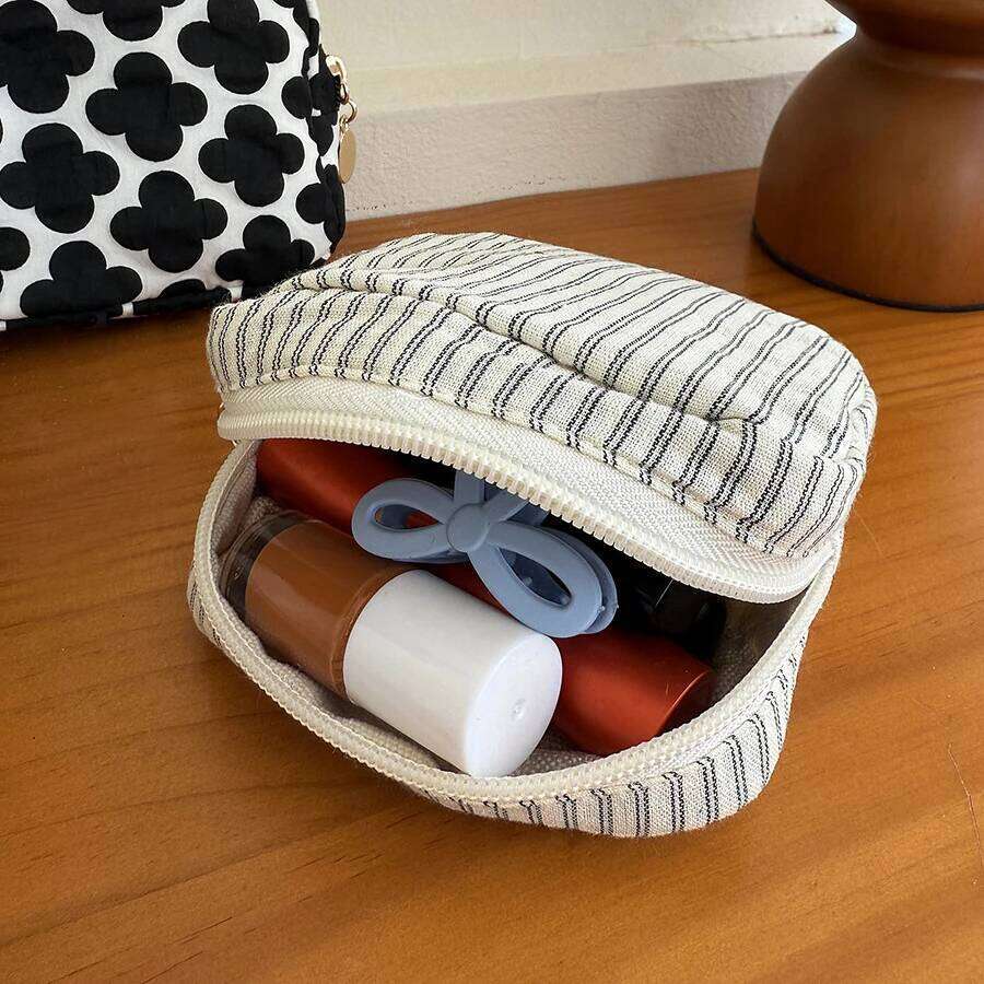 Makeup Korean Version Student Toiletry Large Capacity Portable Lipstick Cosmetics Storage Bag Y260206