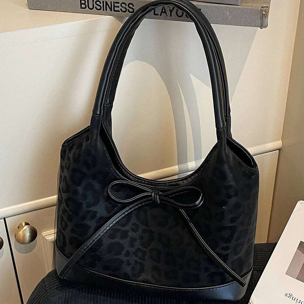2025 New Trendy Bowknot Leopard Tote Color Block Patchwork Underarm Handheld Bag Versatile Commuter Shoulder Bags Handbags Y260205