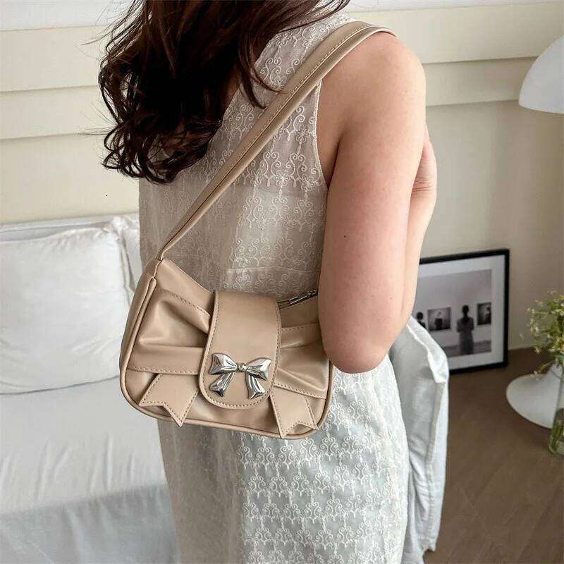 Sweet Bow Small Underarm Bag for Women Fashion PU Leather Ladies Portable Shoulder Bags Solid Color Female Clutch Handbags Y260205