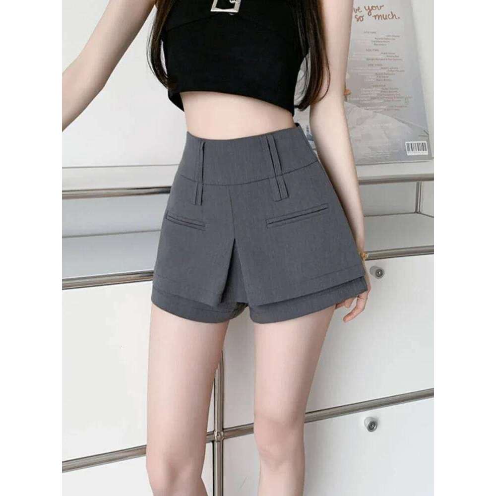 Suit with Skirt Pants Woman Short Shorts for Women Culotte High Waist Outfits Summer Aesthetic Flowy Low Price Comfy Normal Kpop XJ260206