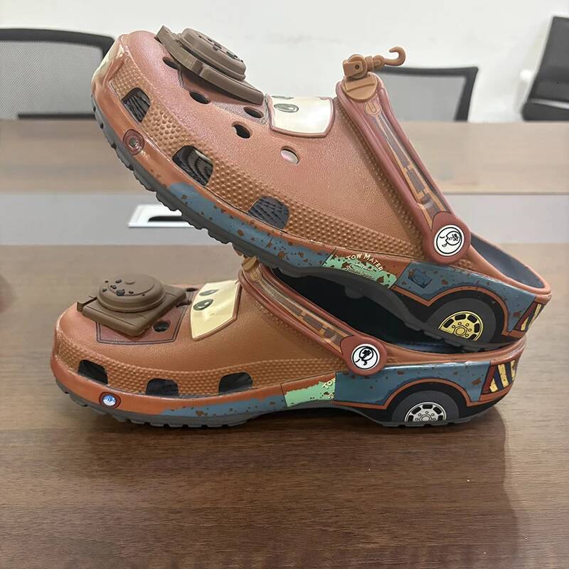 Disney Designer Pixar Disney Cartoon Mater Slippers Cars Shoes Outdoor Sandals Cute Figurine Anime Trailer Cave Shoes Sandals Eva Shoes Gift Luxury