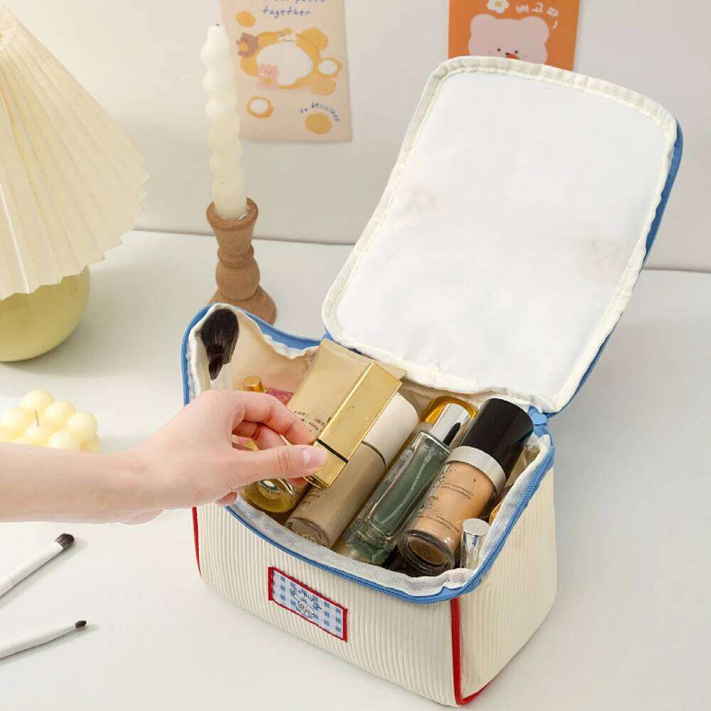 Cute Cartoon Small House Women Tote Makeup Large Capacity Cosmetic Toiletry Storage Pouch Portable Kawaii Girls Zipper Bag Y260206