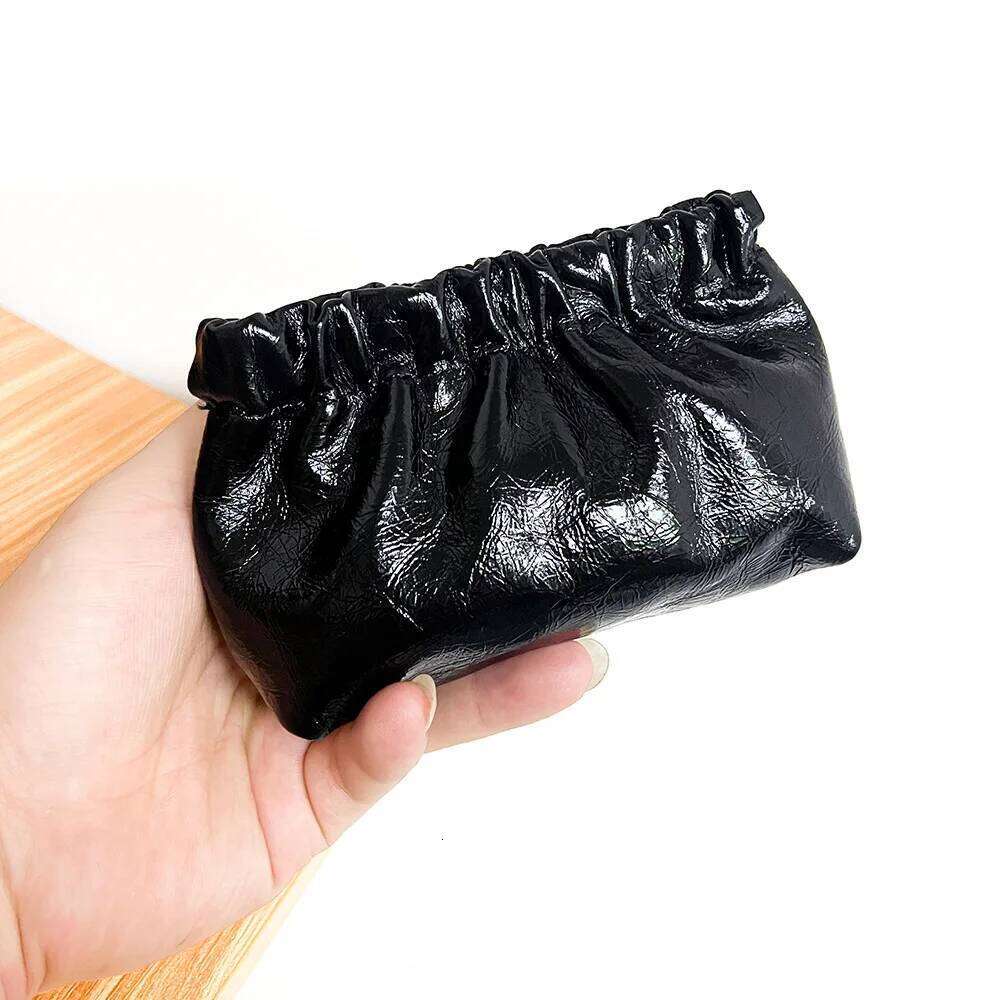 Genuine Leather Women Wallet Cowhide coin purse For Ladies clip Money Pocket clutch Lipstick headphone storage pouch bolsos Y260206