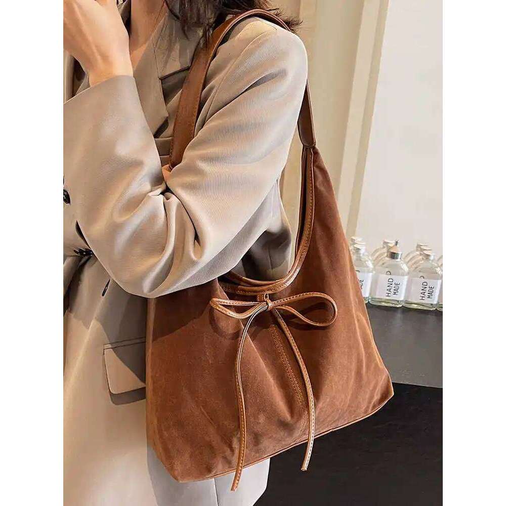 Bow Tote Bag For Women 2024 New Trendy Large Capacity Single Shoulder Bags Autumn Winter Casual Pu Leather Female Handbags Y260205