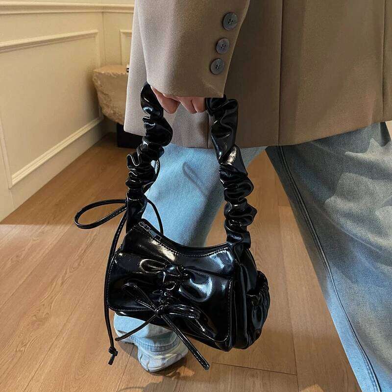 Elegant Classic Leather Clutch Bag Mini Simple For Women Leisure With High-End Unique Crossbody Attachment Y260205