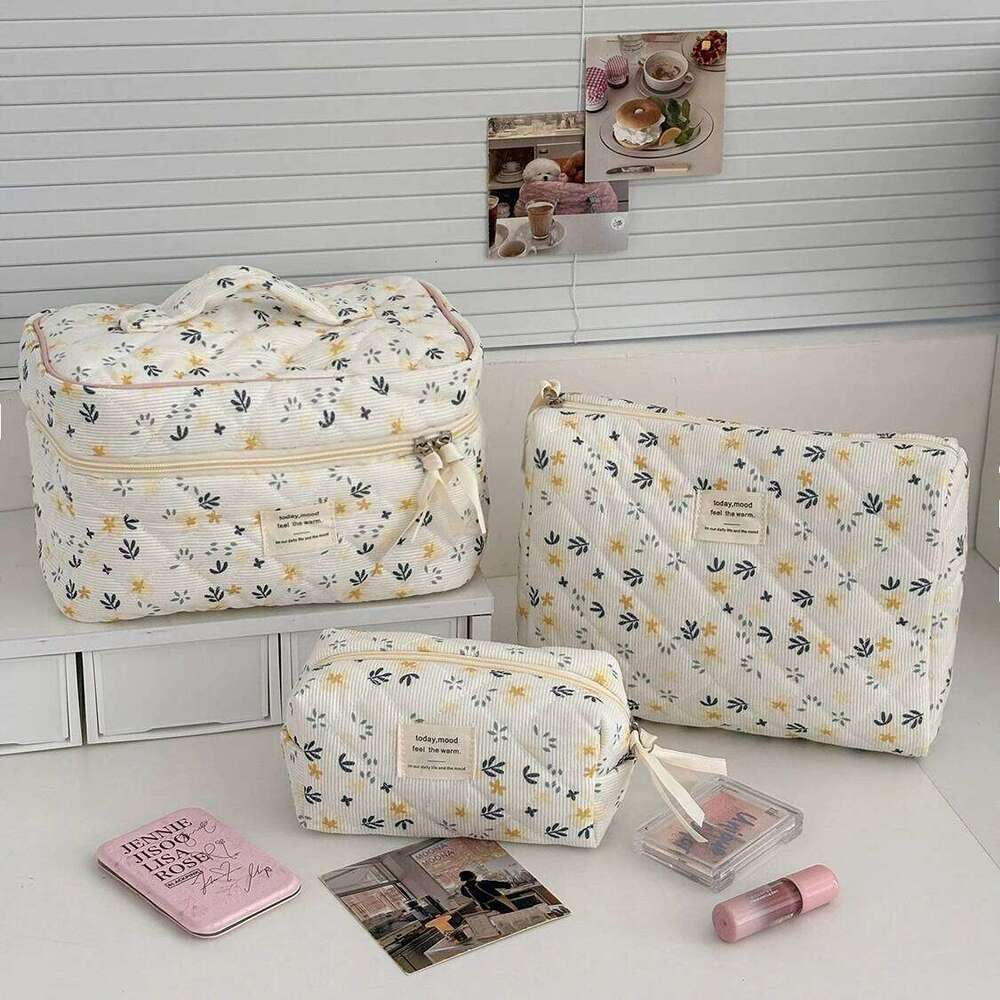 Makeup Brush Case Set of Bags Tote Travel Cosmetics Make Up Organization Quilted Pouch Women Toiletry Bag Y260206