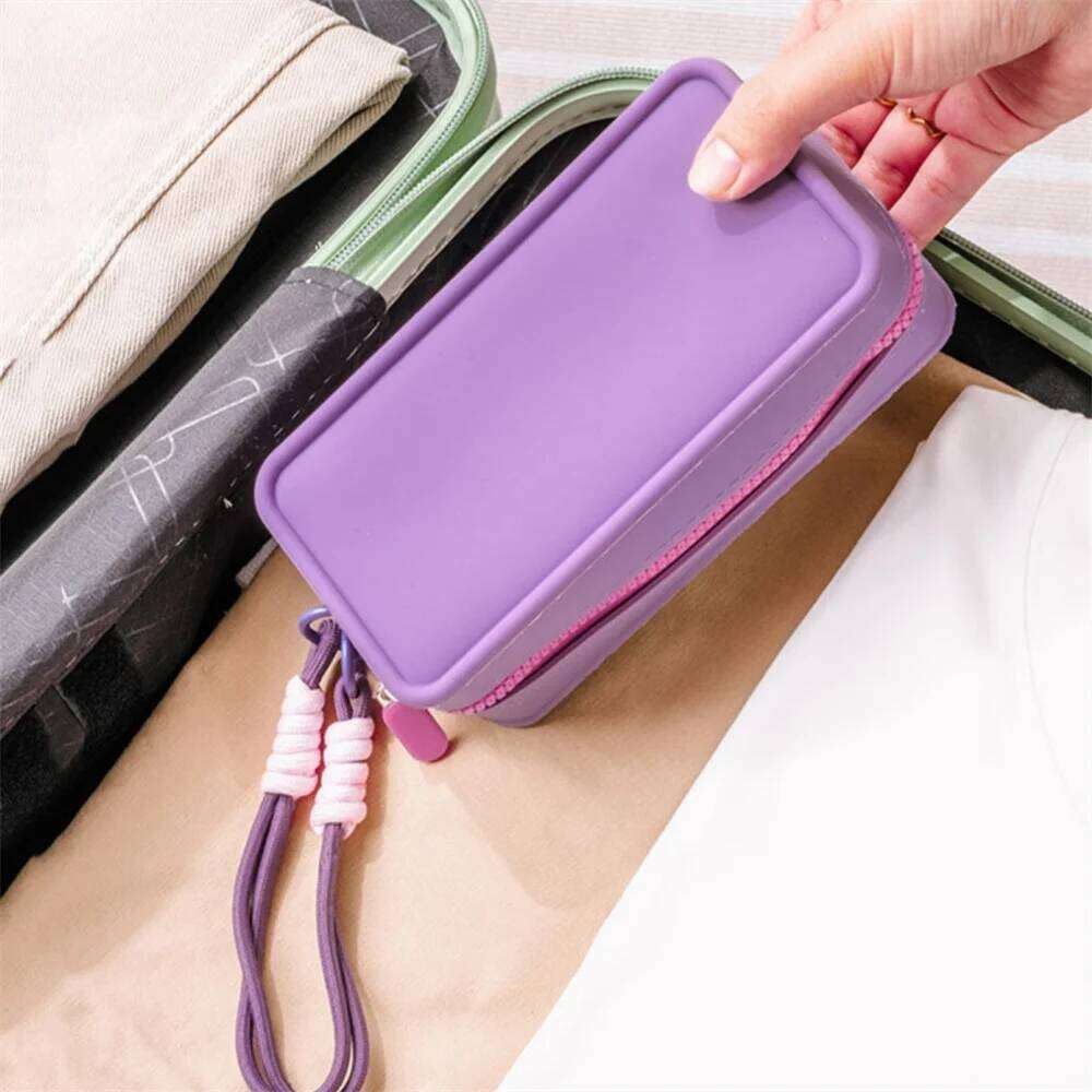 Candy Color Makeup Cosmetic Bag Silicone Lipstick Pouch For Daily Use Organizer Y260206