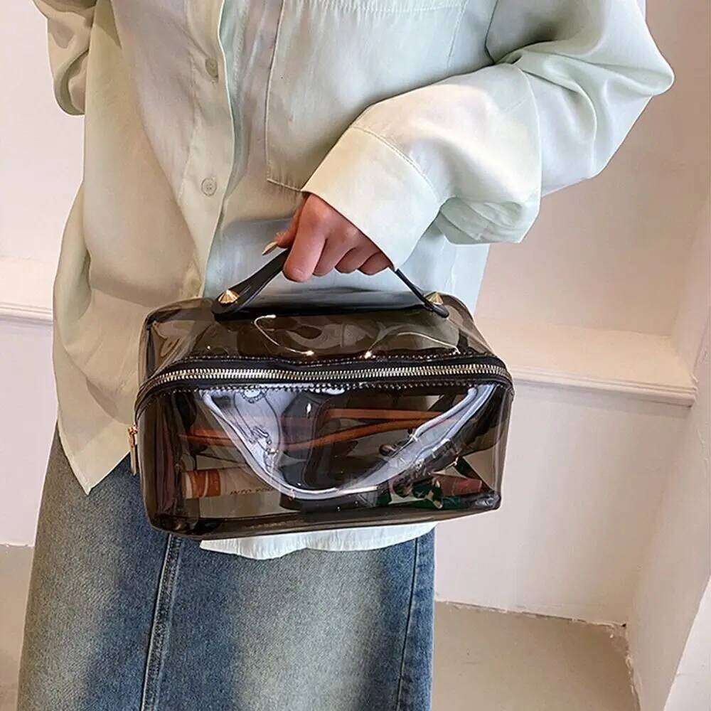 Large Capacity Transparent Makeup Bag Pillow Shape Top Handle Portable Cosmetic Pouch Zipper Closure Easy Carry-On Y260206