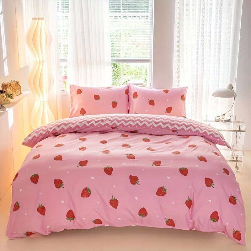 3pcs/set Small Strawberry Print Set1 & 2 PillowcaseSoft And Skin-Friendly Duvet Cover Bedding Set XJ260206