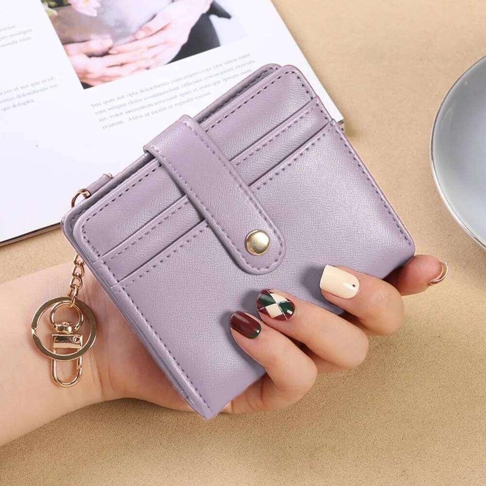 Simple Holder Short Trifold Wallet PU Leather Portable Hangging Card Bag Multifunction with Keychain Pocket Purse Outdoor Y260206
