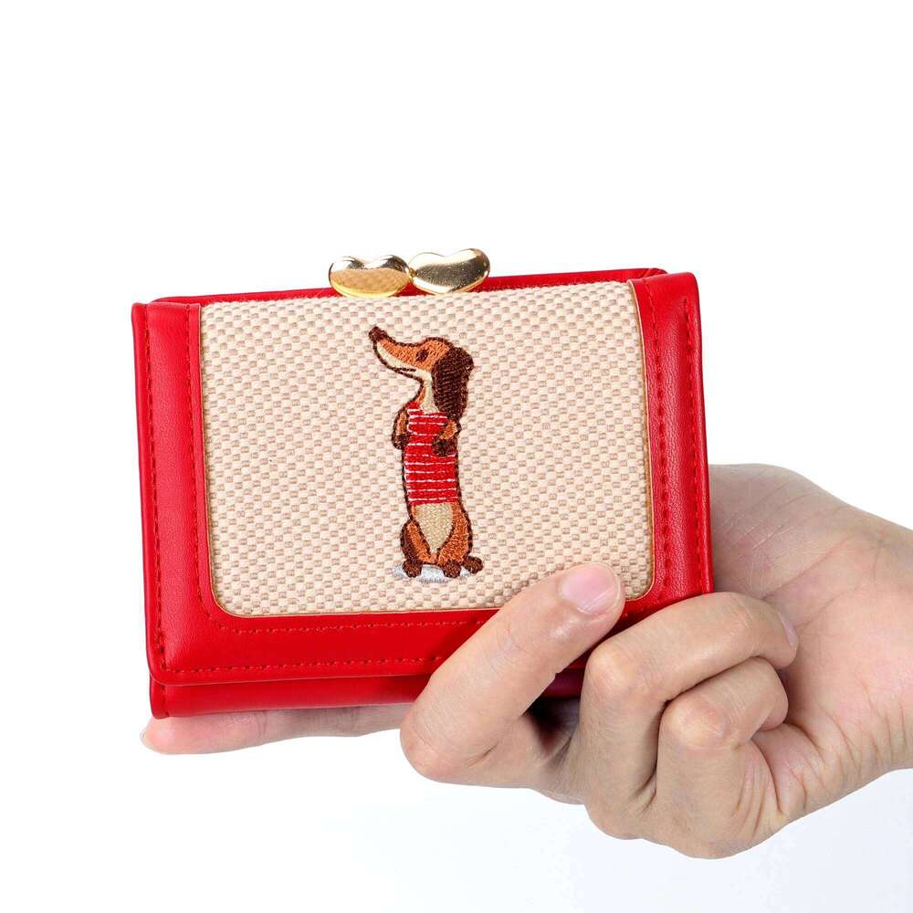 This stylish, simple and multi-functional single-shoulder bag with vertical buckle. It is a portable large-capacity singl Y260206