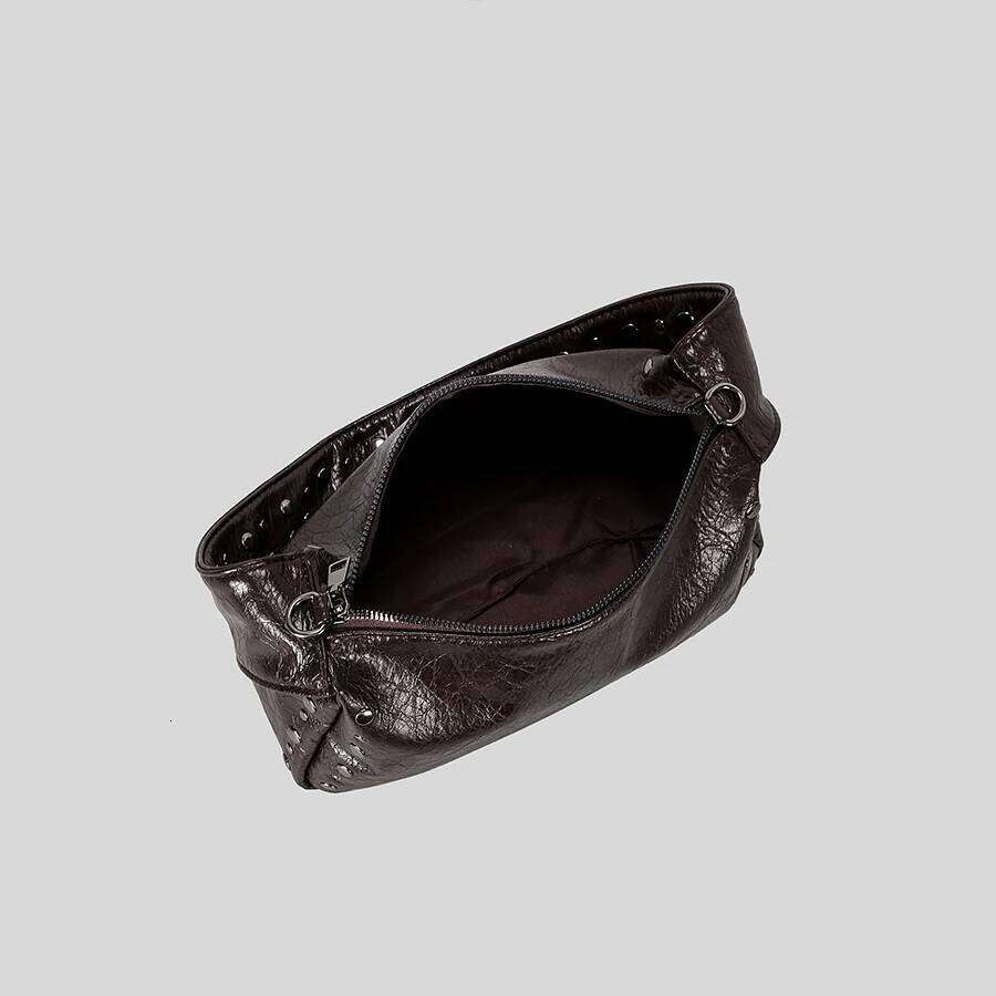 Vintage Rivet Women Shoulder Bags Motorcycle Style Underarm Luxury Soft Pu Leather Crossbody Bag Retro Trend Handbags 2025 Y260205