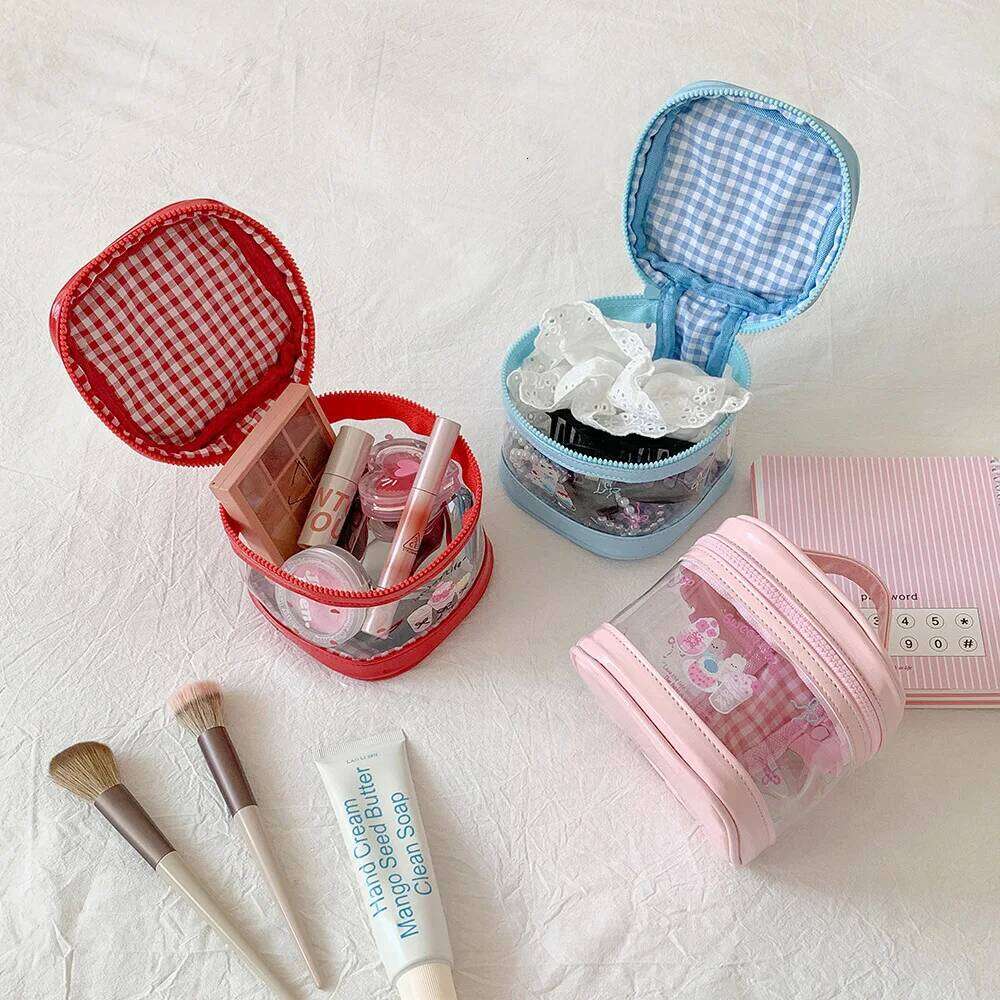 Cartoon Transparent Makeup Cute Doll Storage Pouch Portable Toiletry Bag for Girls Student Cosmetic Organizer Y260206