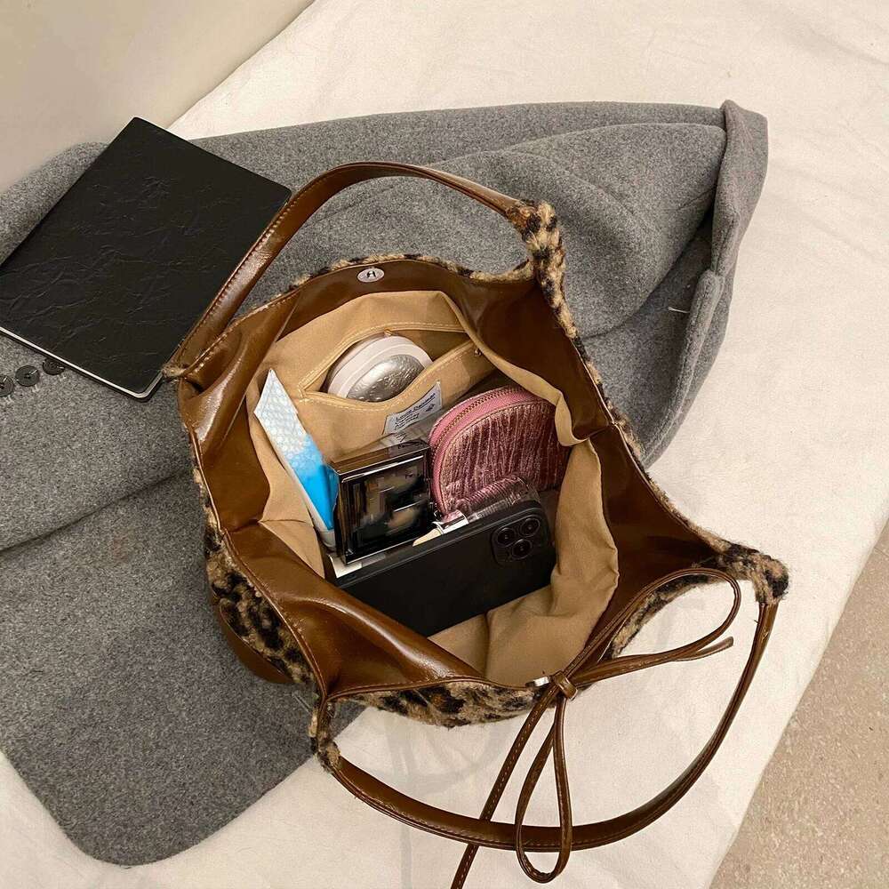 Rayon Leopard Print Shoulder Versatile Underarm with Bow Commuter Bag for Women Work Shopping Travel Daily Y260205