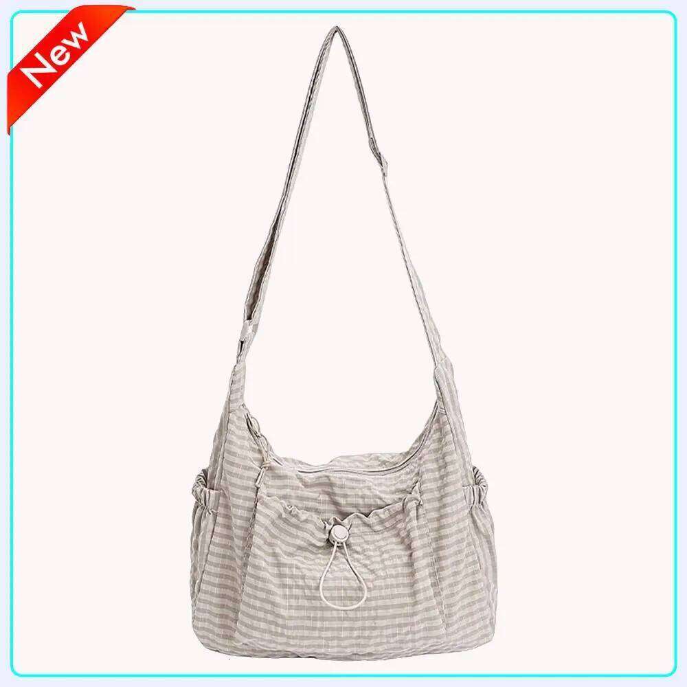 Women Checkered Sling Nylon Drawstring Crossbody Large Capacity Pleated Cloud Shoulder Bag Shopping Date Handbag Y260205