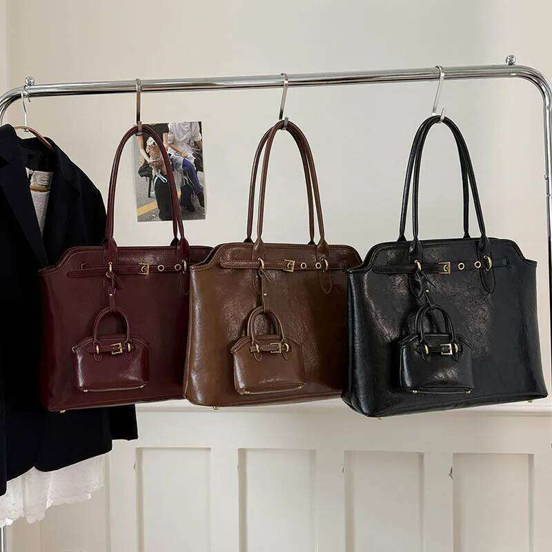 LEFTSIDE Big PU Leather Short Handle Shoulder for Women 2025 Winter Luxury Tote Bag Lady Designer Retro Handbags and Purses Y260204