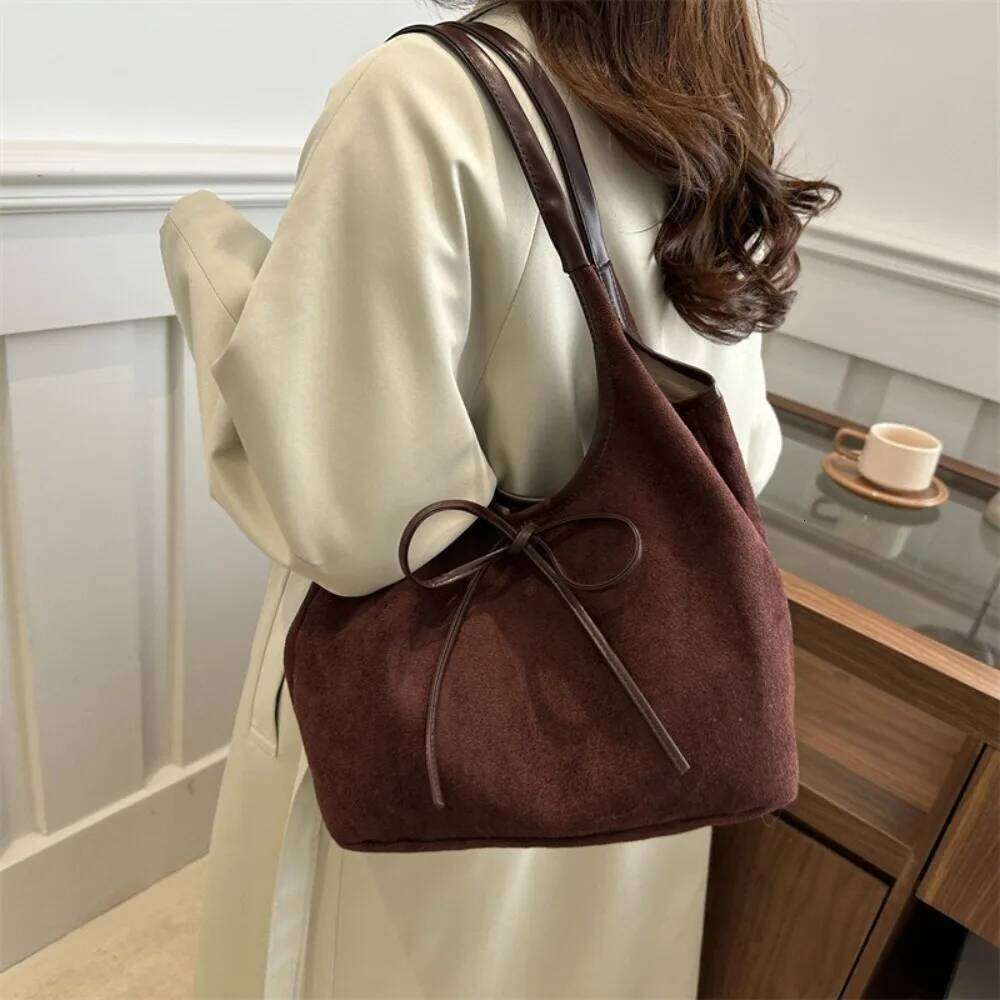 New Popular Bow Shoulder Large Capacity Temperament Tote Bag Handbag Women Y260205