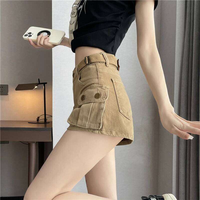 2025 Summer New Elastic Denim Shorts for Women American High Waist Loose Lace Design Spicy Girl Work Pants XJ260206