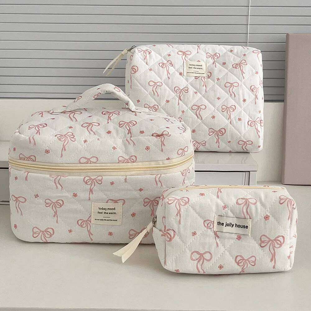 Wholesale Fashion Bowknot Women Quilted Makeup Bag Portable Tote Cosmetic Toiletry Storage Pouch Handbag Flower Zipper Bags Y260206