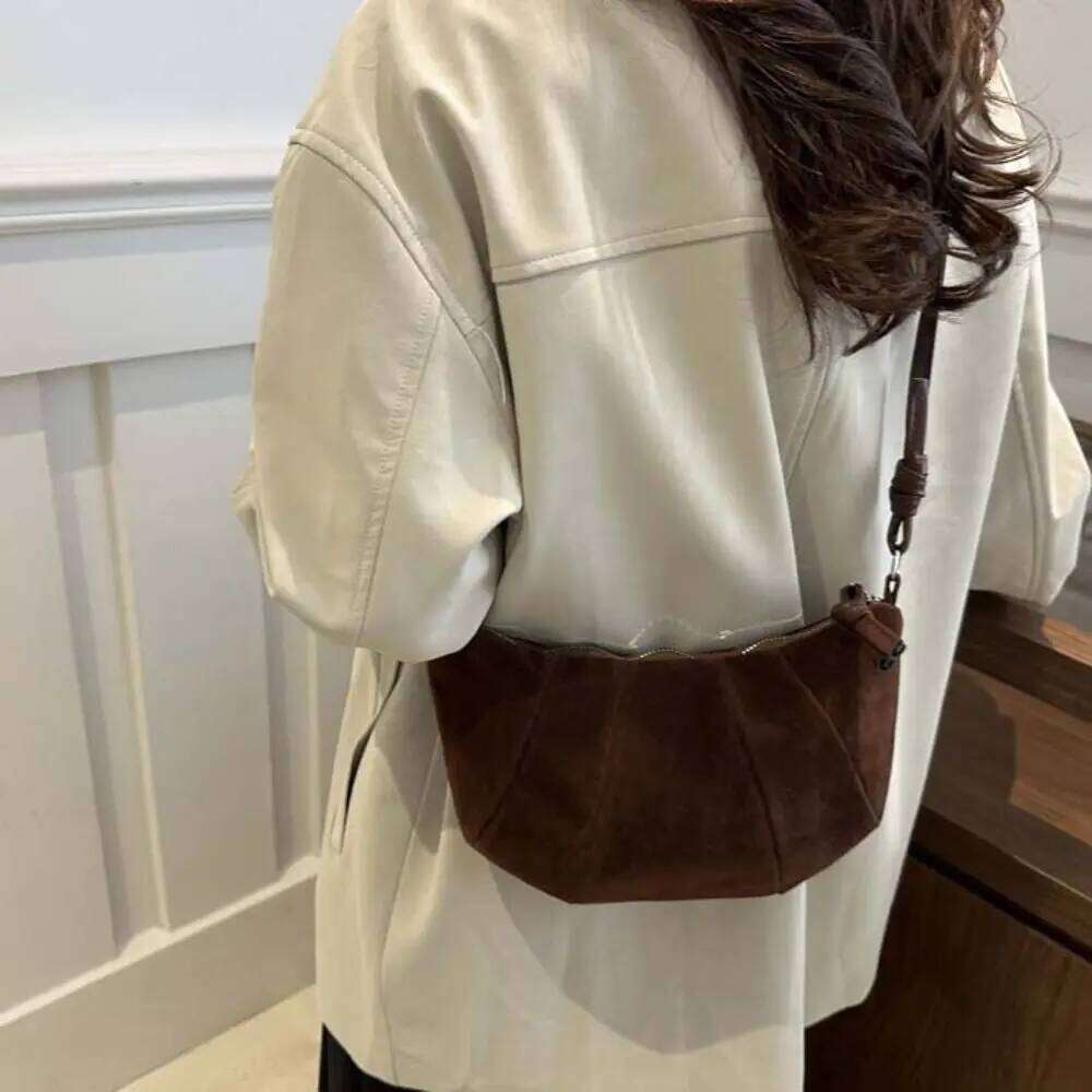 Fashion Crossbody Croissant Shoulder Small Pack Solid Color Matte PU Dumplings Bag Brown Korean Style Girls Y260205
