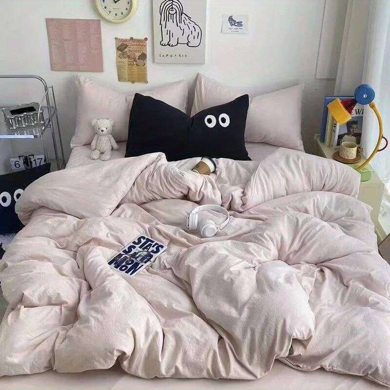 Cute Duvet Cover with Sheet Pillowcase No Filler Warm Solid Color Bed Linen Full Queen Size Korean Big Eyes Home Bedding Set XJ260206