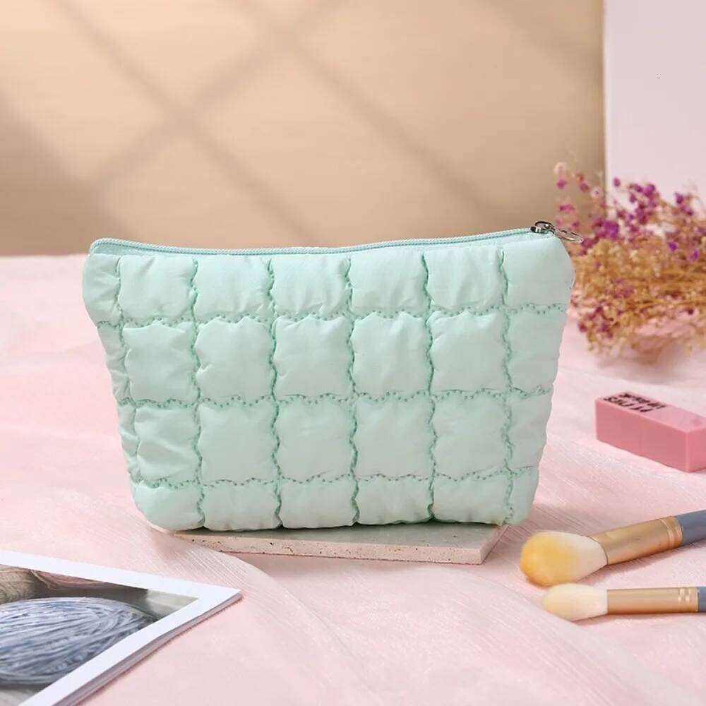 Women Bubble Cosmetic Handbag Travel Organizer Cloud Makeup Lipsticks Cotton Pouch Fashion Large Capacity Zipper Bag Y260206