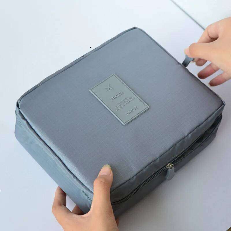 Simple Washbag Square Korean Make Up Female Cosmetic Bag Personalized Travel Organizer Cosmetics Women's Bags On Offer Y260206