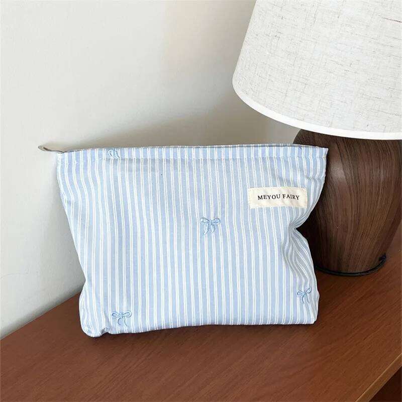 Fashion Women Bow Stripe Makeup Portable Toiletry Lipsticks Cosmetic Storage Pouch Clutch Bag Ladies Organizer Handbag Y260206