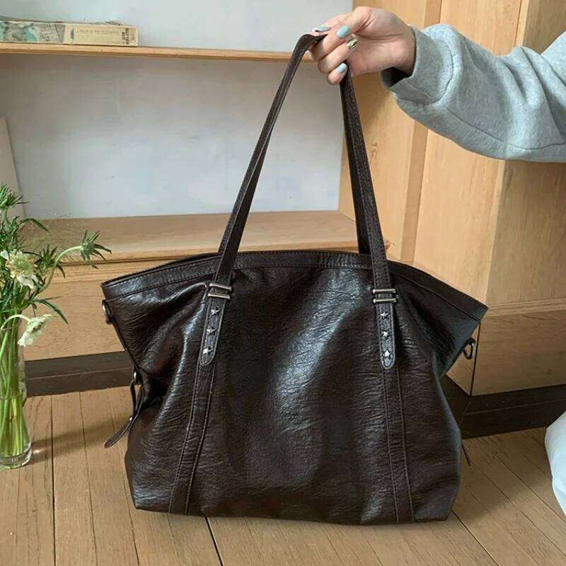 Rivet Women handbag Soft PU leather big Totes Casual female Shoulder Crossbody bag Large capacity Composite Bag ladies hand bags Y260205