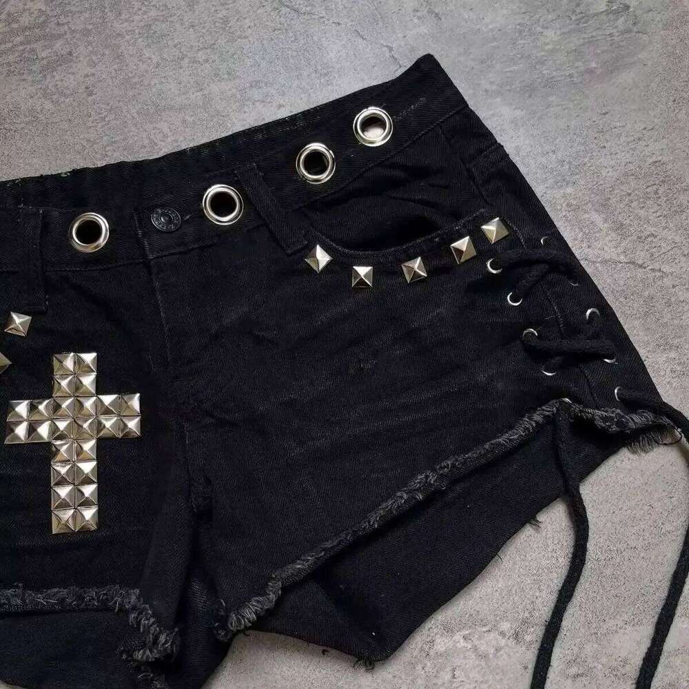 Women's Punk Studded Shorts - Cross Rivet Detail Lace-Up High Waist Ripped Black Streetwear Summer Hot Pants Y2K EMO XJ260206