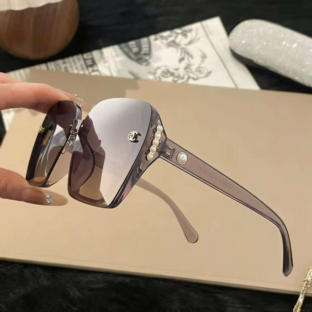 2026 New Pearl Fashion Polarized Lenses High - end Luxury Sunglasses for Women and Men