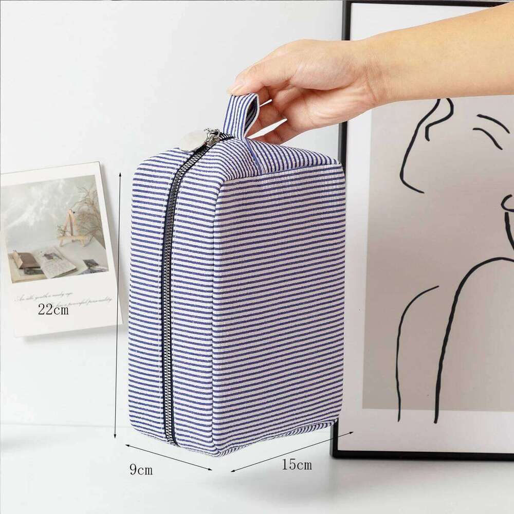 Cotton And Linen Makeup Large Capacity Striped Wash Popular Travel Storage Bag Y260206
