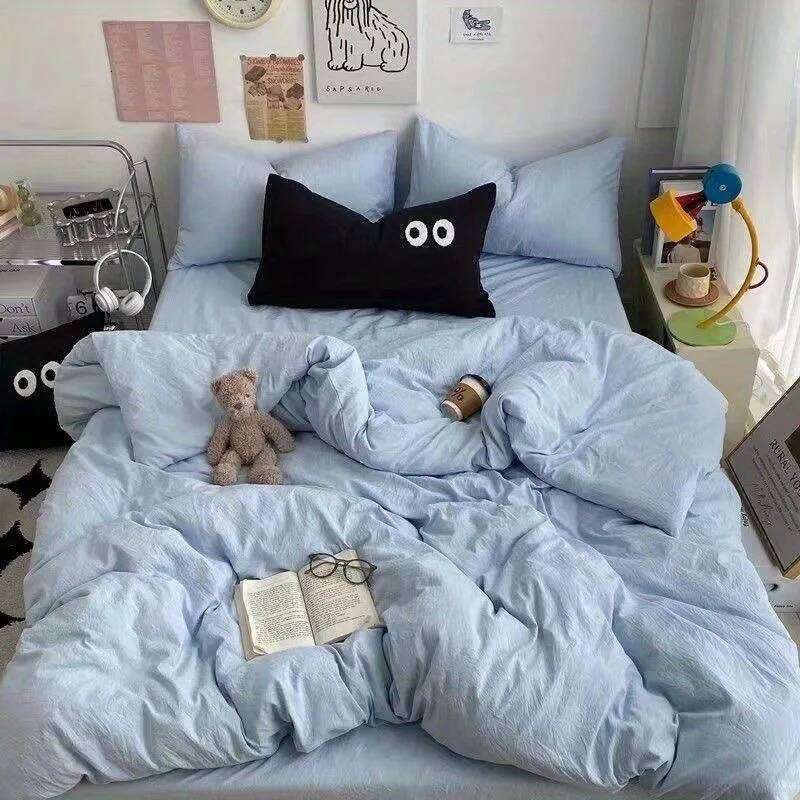 Cute Duvet Cover with Sheet Pillowcase No Filler Warm Solid Color Bed Linen Full Queen Size Korean Big Eyes Home Bedding Set XJ260206