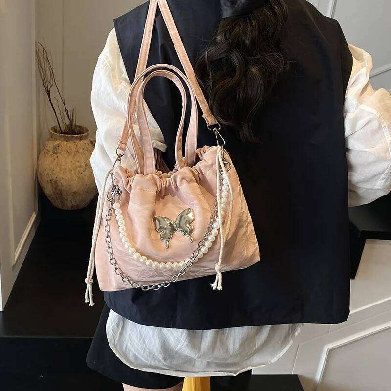 Fashion Butterfly Drawstring Shoulder Bags for Women Casual Soft Leather Ladies Backpack Tote Commuter Girls Pearl Chain Handbag Y260205