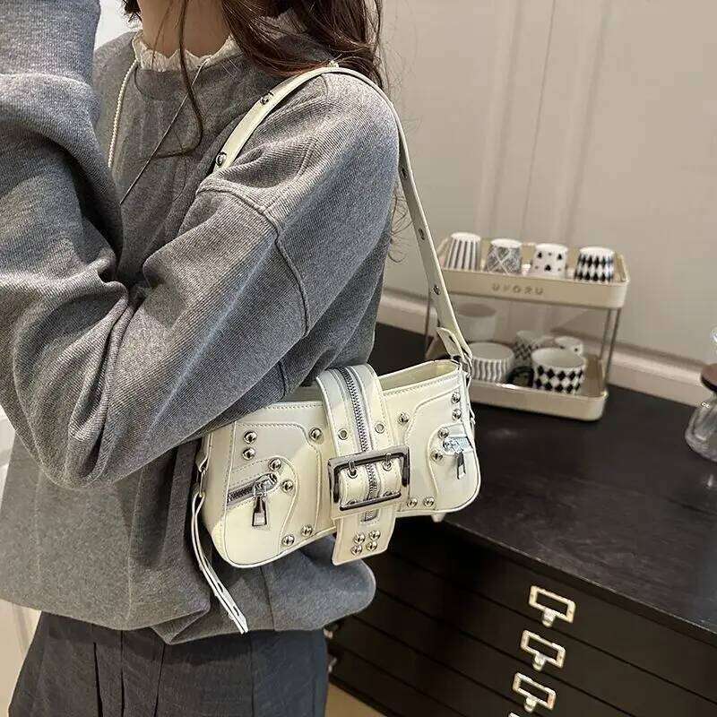 American Retro Punk Metal Belt Y2k Rivets Shoulder Underarm Tote Wallet Storage Bag Women's Bags Y260205
