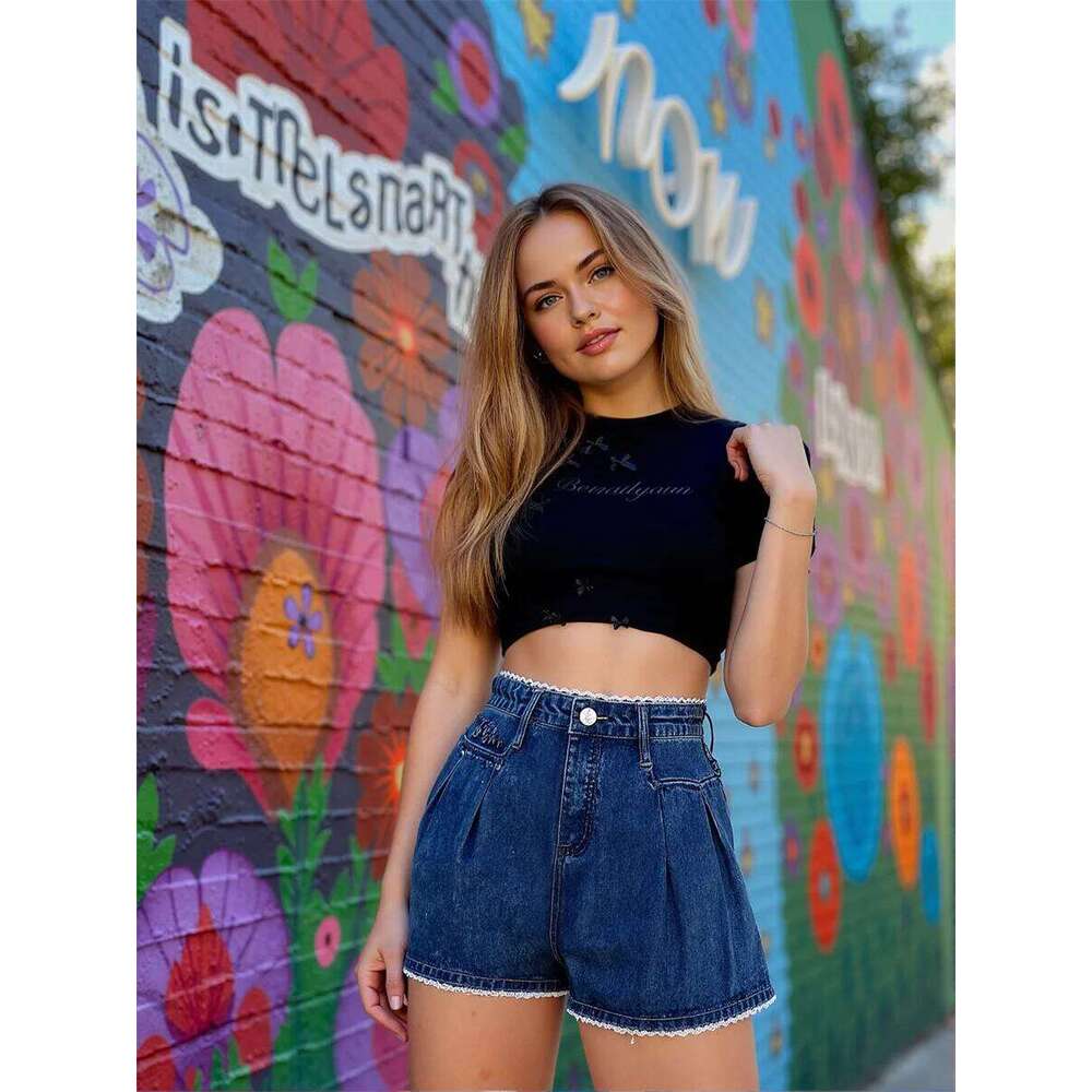 Denim Dark Blue Shorts Womens Pleated Skort Office Lady Elegant Chic Button Classic Short Pants Slimming Feminine College Preppy XJ260206