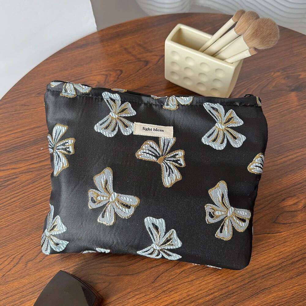 Simple Women Fashion Portable Makeup Storage Pouch Handbag Travel Organizer Cosmetic Ladies Elegant Zipper Bag For Gift Y260206