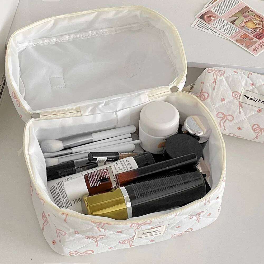 New Fashion Bowknot Women Quilted Makeup Bag Portable Tote Cosmetic Toiletry Storage Pouch Handbag Flower Cotton Zipper Bags Y260206