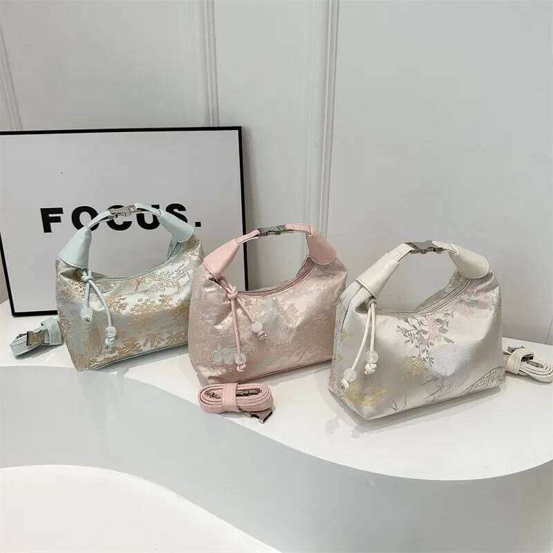 New Chinese Style Fine Embroidery Ladies Handbags Summer Fashion Shoulder Bag Crossbody Daily Party Tote Handbag for Women Y260205