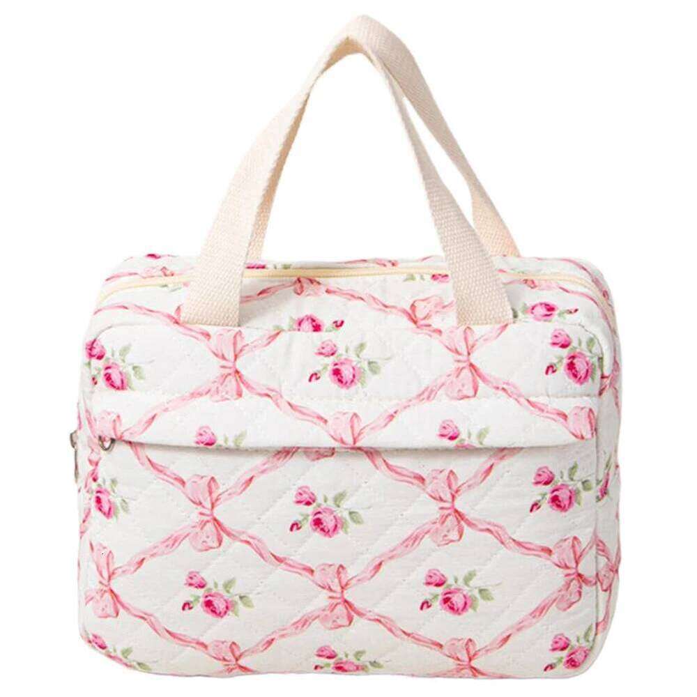 Cotton Quilted Cosmetic Floral Makeup Travel Zipper Bag Large Capacity Toiletry Handbag for Women Organizer Y260206