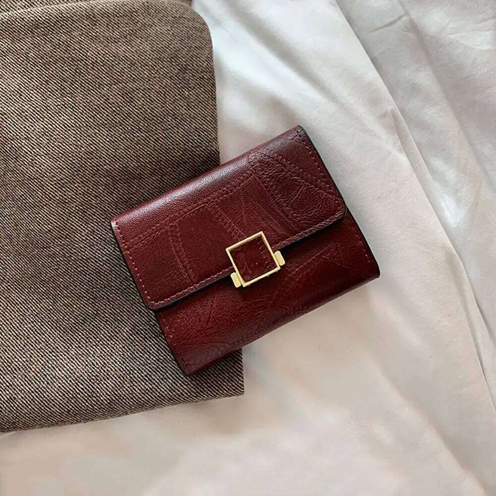 Women Female Multi-Card Mini Clutch Bag Vintage Coin Short Wallet Card Holder Small Purse Y260206