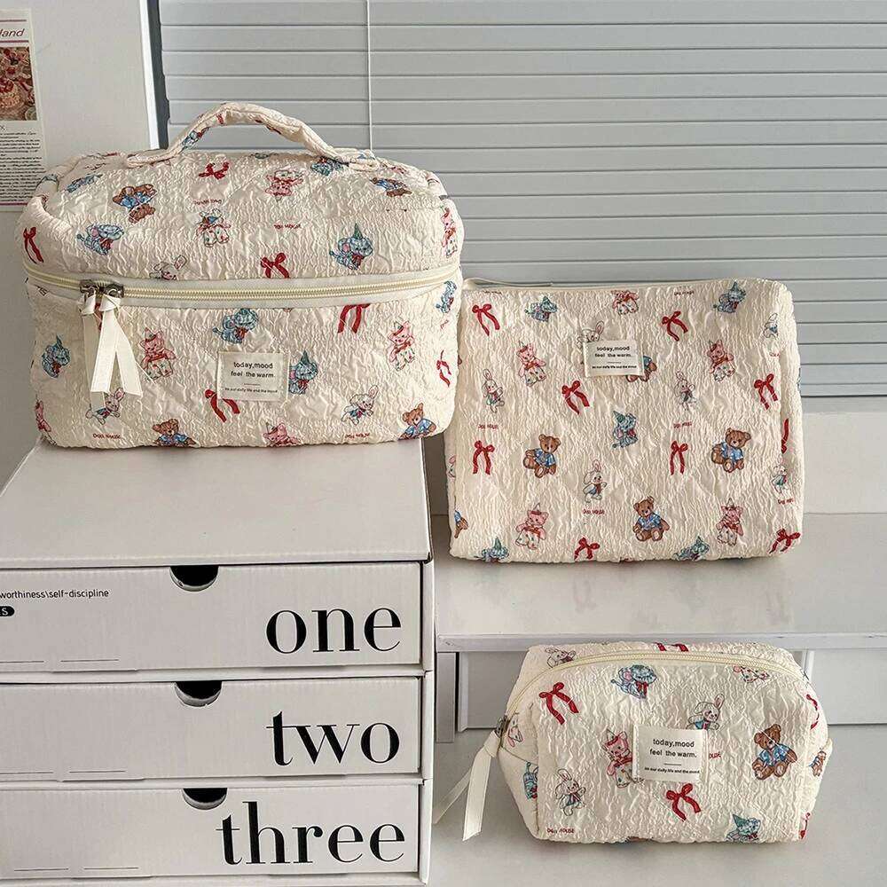 Kawaii Cartoon Animals Women Quilted Large Capacity Cosmetic Toiletry Organizer Pouch 3 Type Ladies Zipper Makeup Bag Y260206
