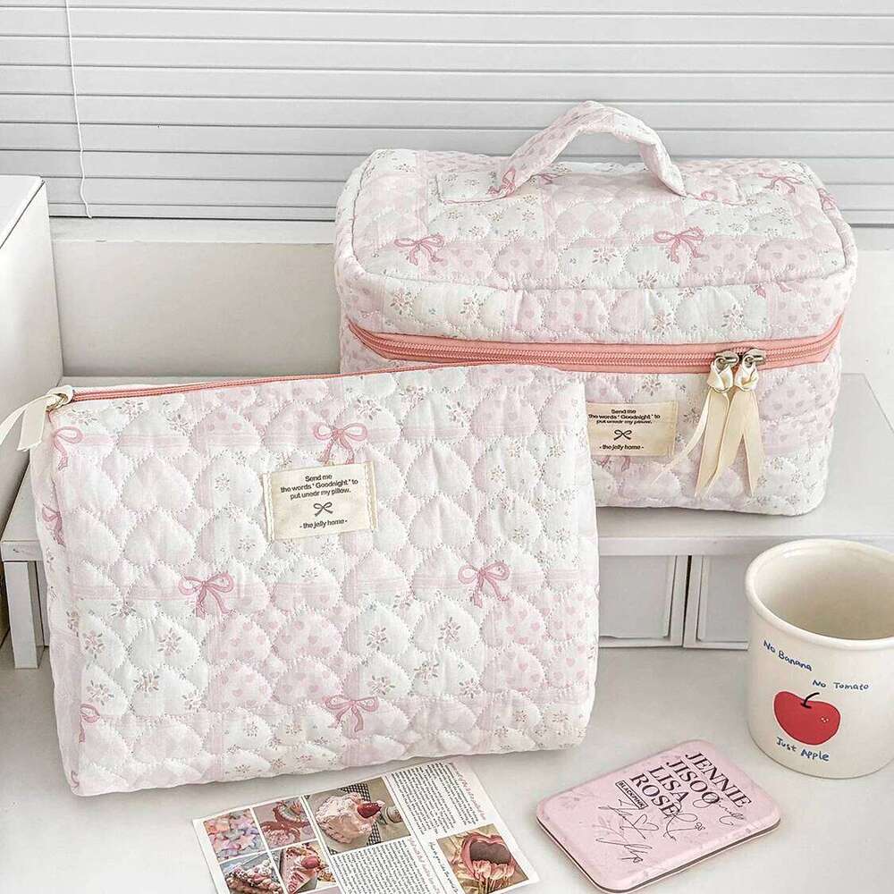 Fashion Heart Pink Floral Women Makeup Storage Bags Tote Portable Toiletry Travel Cosmetic Pouch Bow Ladies Quilting Mini Bag Y260206