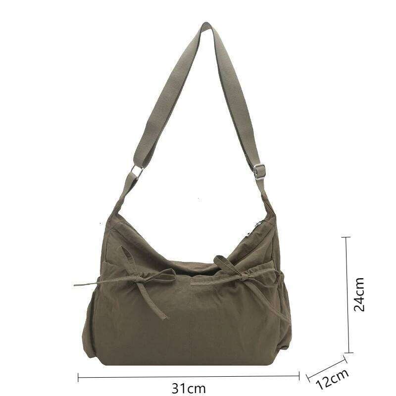 2026 New Faion Commuter Class Single oulder Casual Lightweight Tote Bag Korean Sle Pleated Versatile Handbag designer bag Y260205