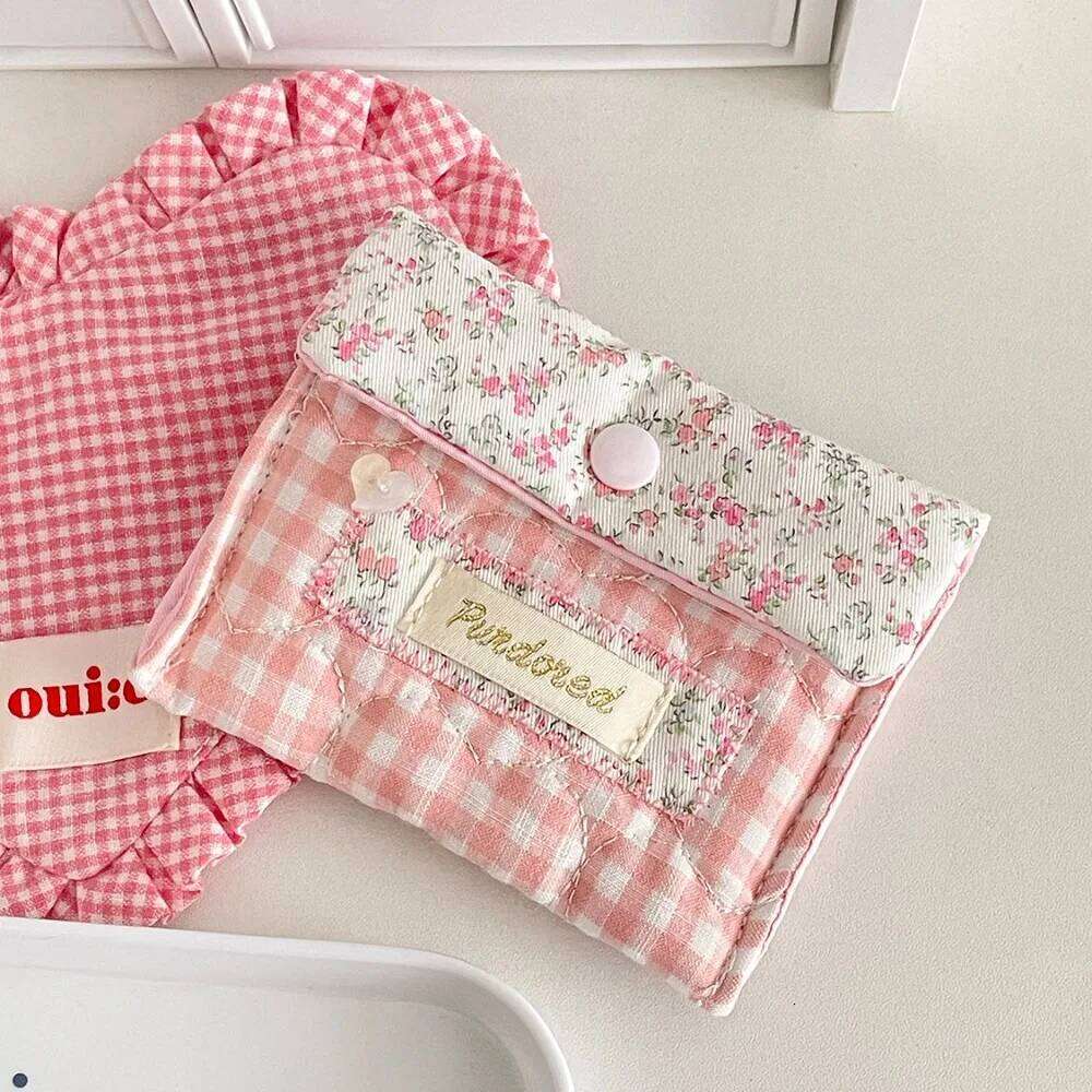 Fashion Women Cartoon Makeup Pink Buckle Coins Lipsticks Cosmetic Storage Pouch Portable Mini Make Up Bag For Gift Y260206