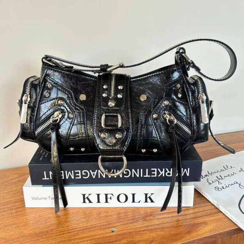 2025 Y2K Motorcycle Armpit Vintage Rivet Shoulder Bag for Women Niche Designer Crossbody Purse Hot Girl Aesthetic Handbag Y260205