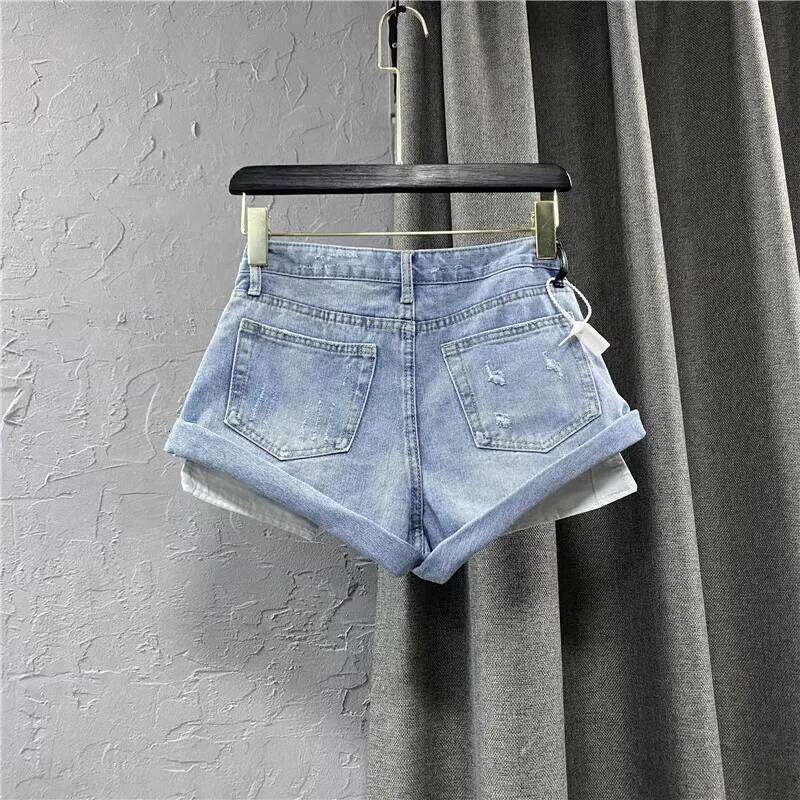 Light Blue Low-waisted Denim Female 2025 Summer New Ultra-short Hot Pants Jeans Shorts Feminino XJ260206